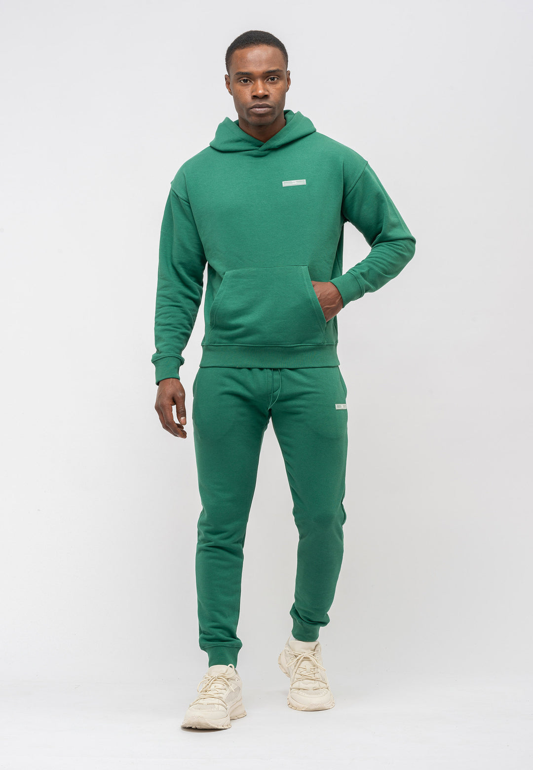 MEN'S TRACKSUIT SLICON BADGE OVERSIZE HODDIE AND PANT