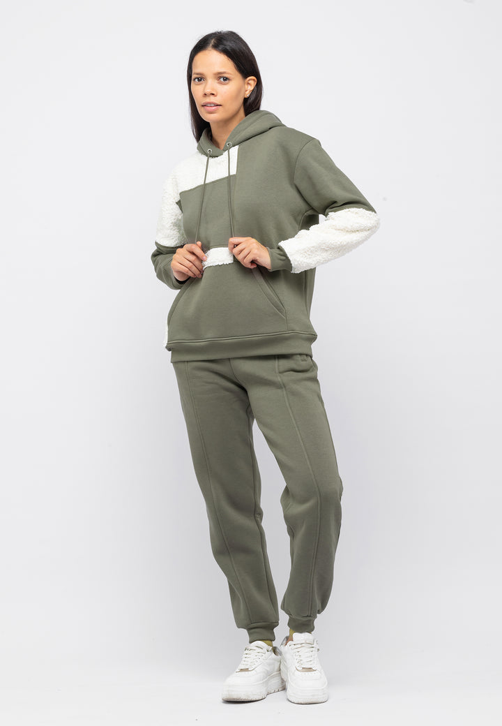 Cozy Elegance: Plush-Lined Women's Tracksuit Set with Kangaroo Pocket Sweatshirt